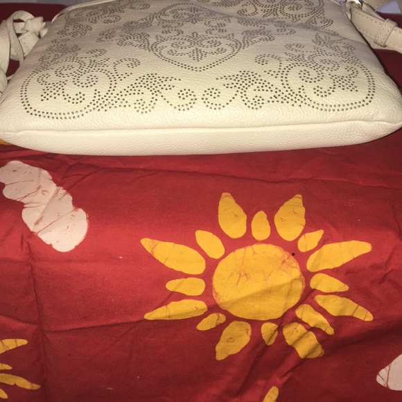 NWT - Brighton Pilar White Crossbody Purse - Picture 8 of 13